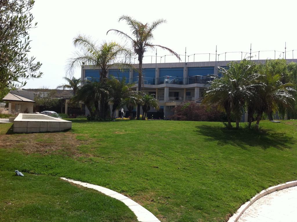 Michelle Suites Herzelia Pituach الغرفة الصورة