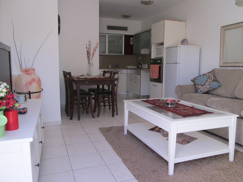 Michelle Suites Herzelia Pituach الغرفة الصورة